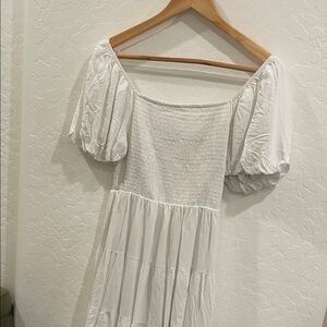 Elegant White Puff Sleeve Top